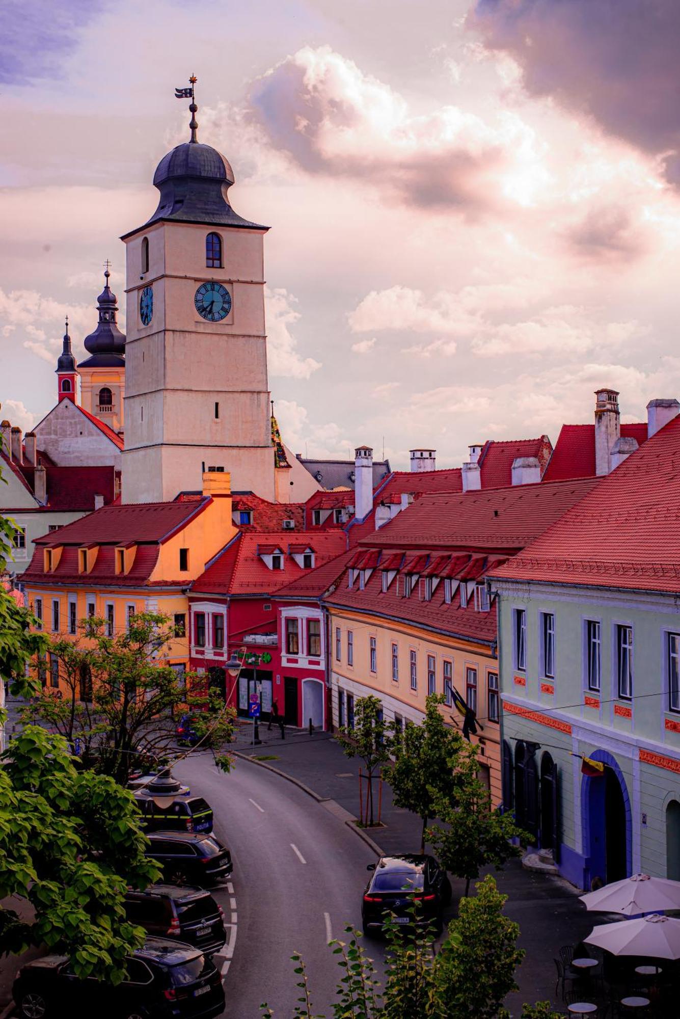 Favst Old Square Daire Sibiu Dış mekan fotoğraf